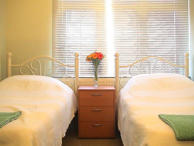 Furnival Lodge Slough Room photo